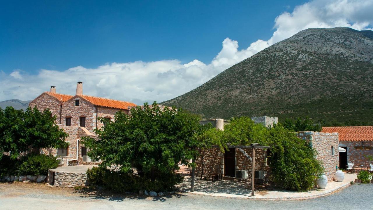 Guesthouse Toxotis Pyrgos Dirou Экстерьер фото