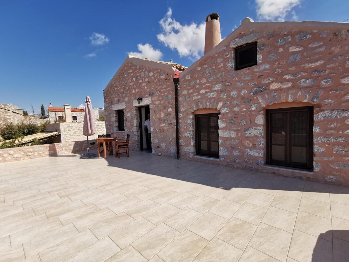 Guesthouse Toxotis Pyrgos Dirou Экстерьер фото